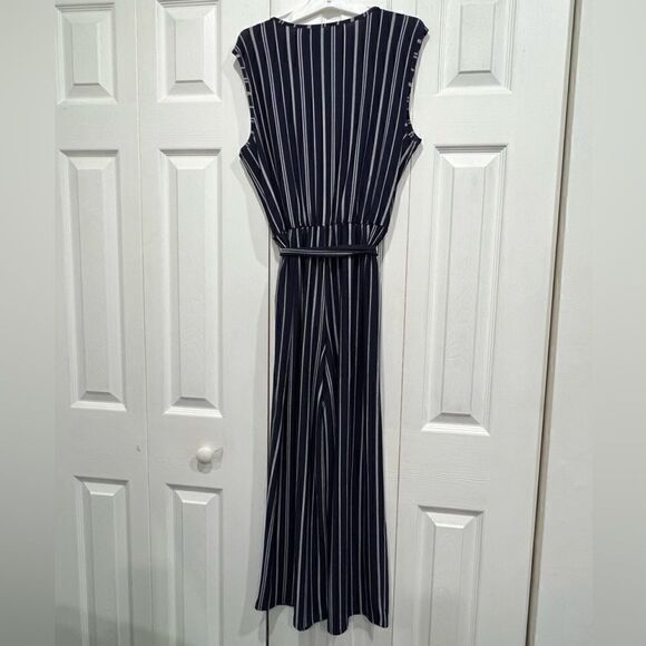 MLLE GABRIELLE sleeveless striped blue/white jumpsuit string waist tide … - Picture 8 of 11